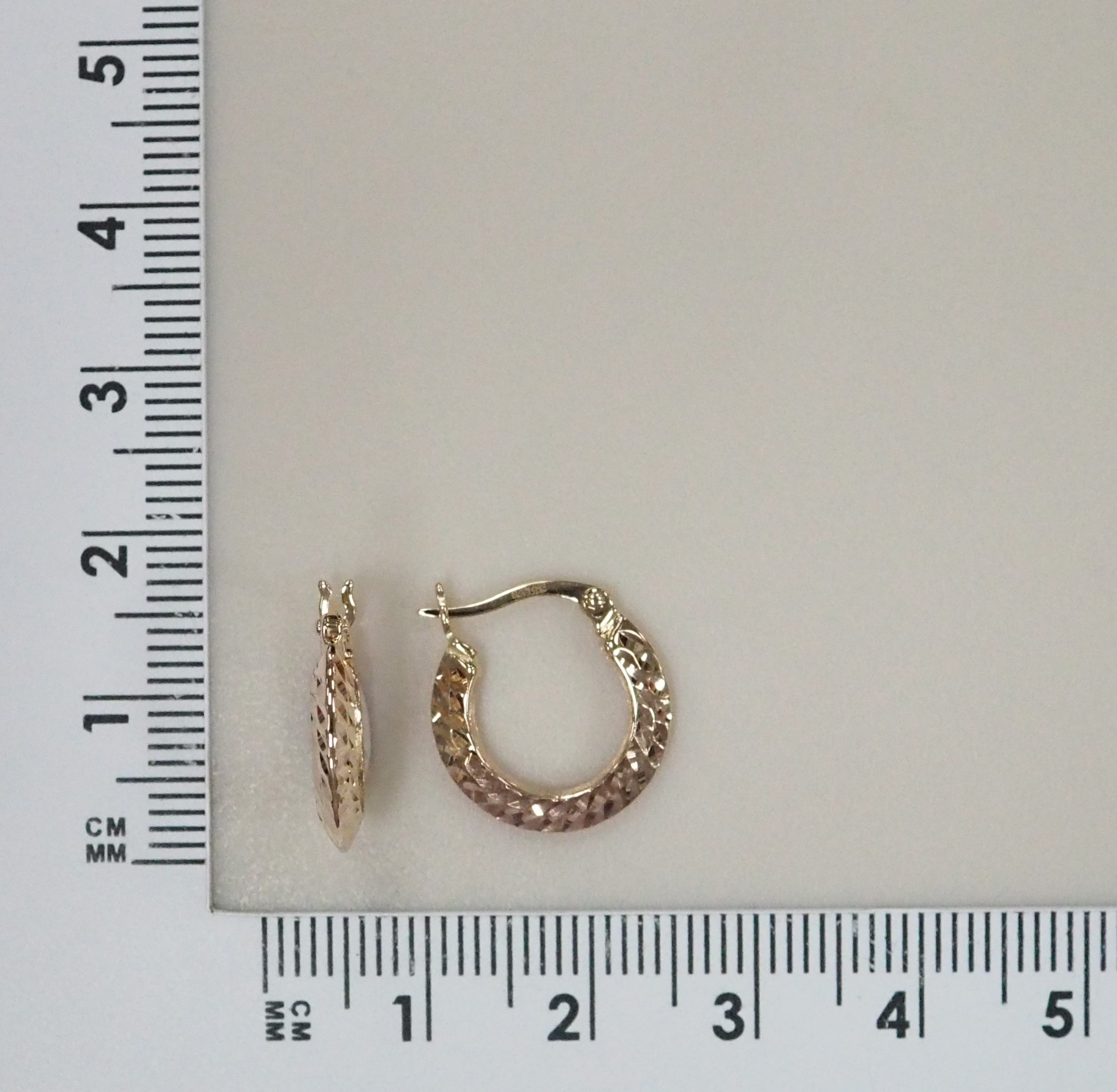 10519-000556 Серьги (Au 585)